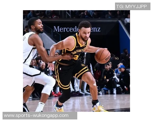 克莱半场三分火力全开轰23分平赛季纪录展现巅峰状态